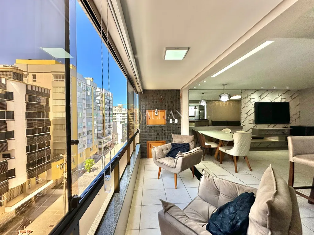 Apartamento a Venda no Bairro Zona Nova — foto 1