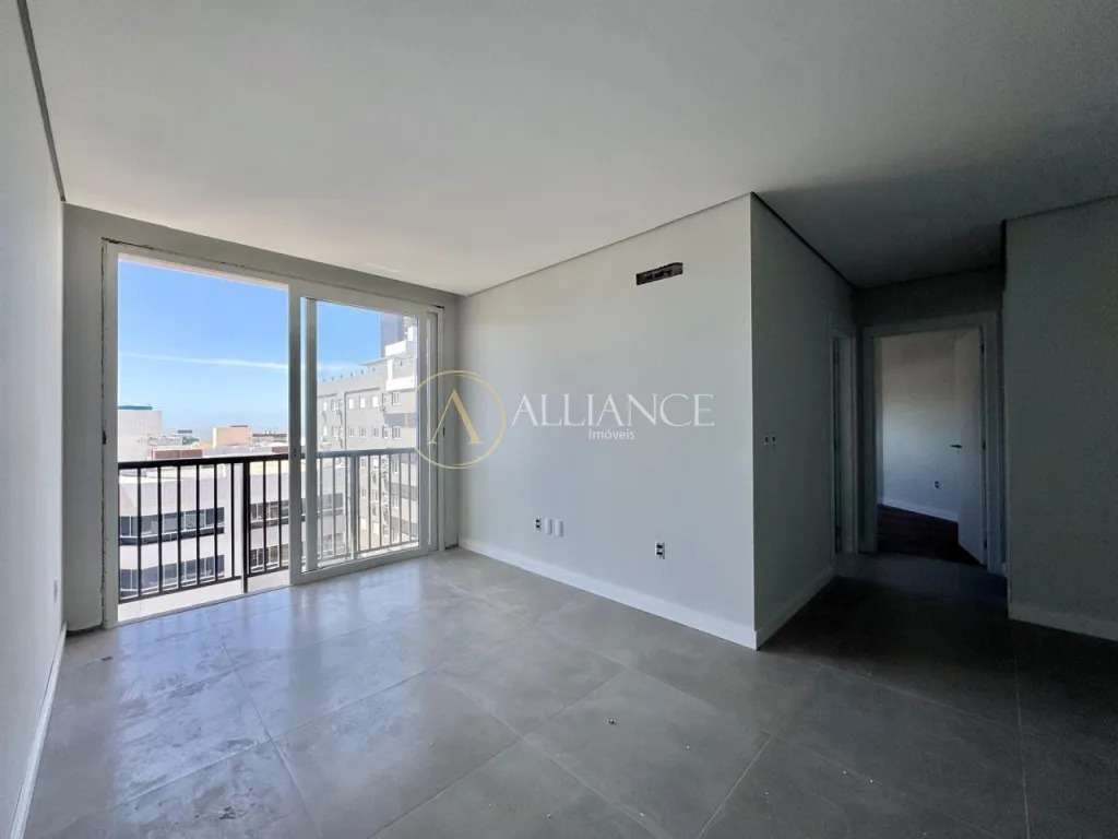 Apartamento 2 quartos/dormitórios, 1 Suíte de frente no Bairro Zona Nova — foto 1