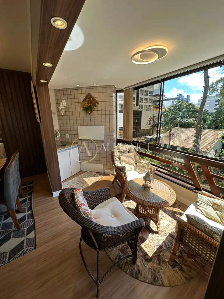 Apartamento a venda no centro de Capão da Canoa — foto 1