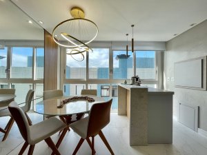 Apartamento em Zona Nova